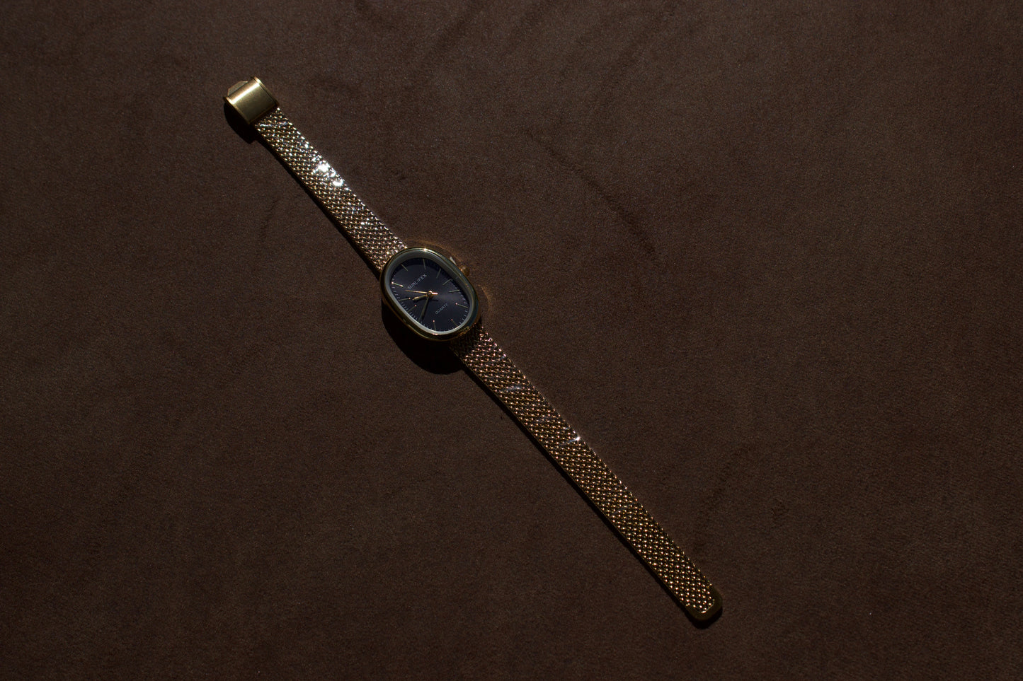 Lustro Gold Watch | Black Dial