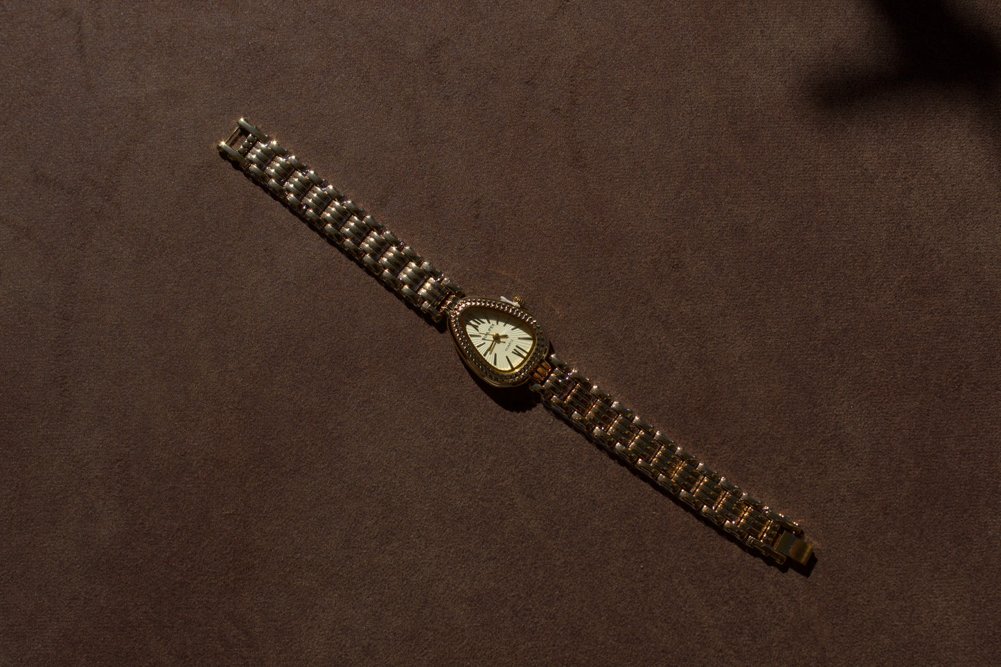 Ophidia Gold Watch | Gold Dial