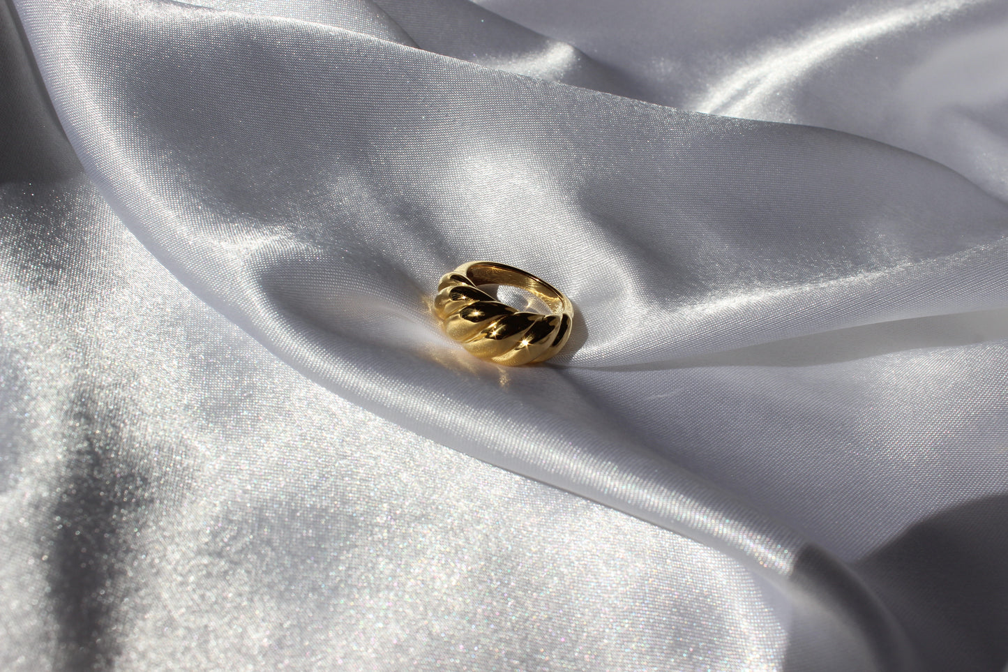 Venus Ring