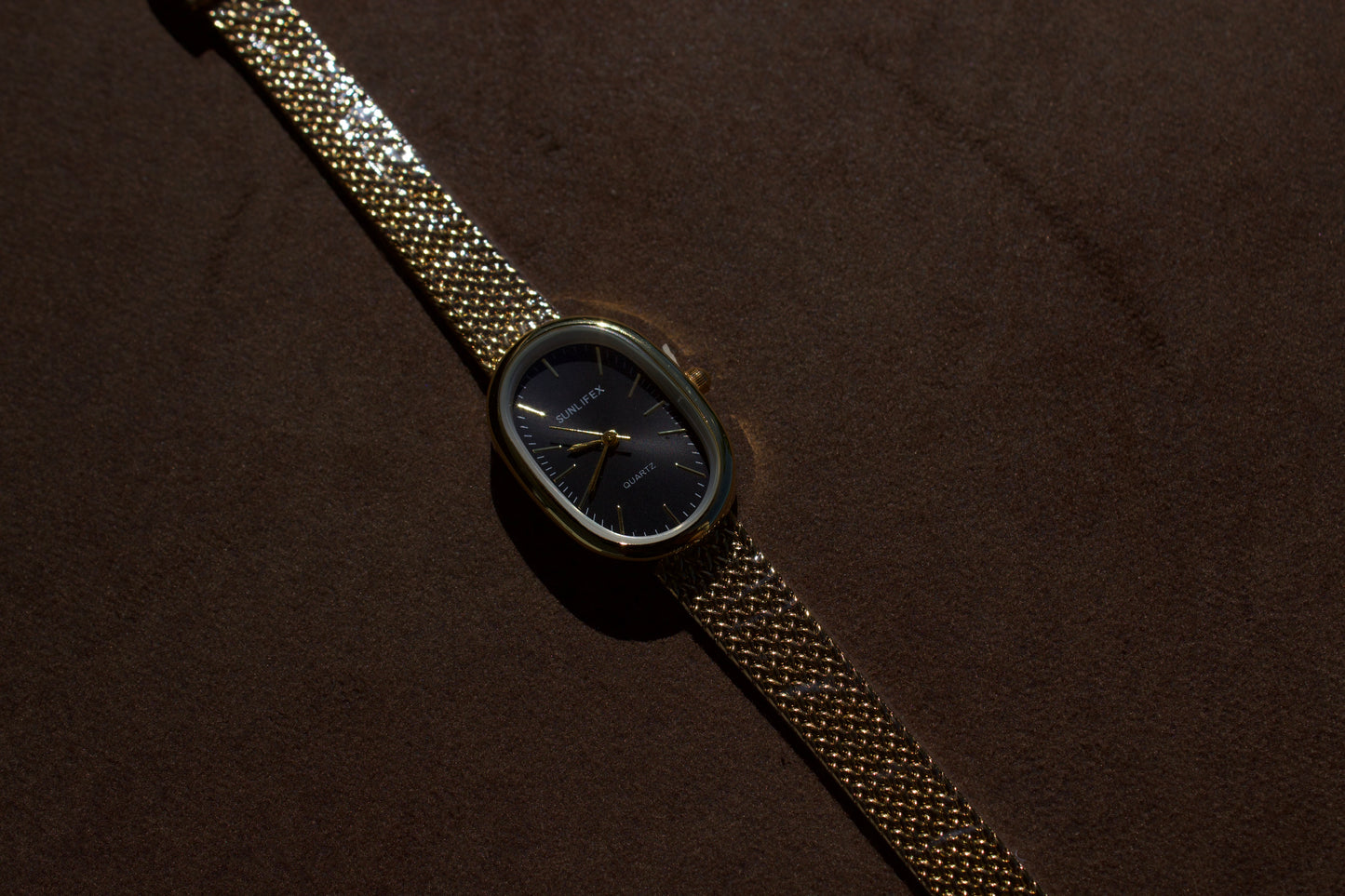 Lustro Gold Watch | Black Dial