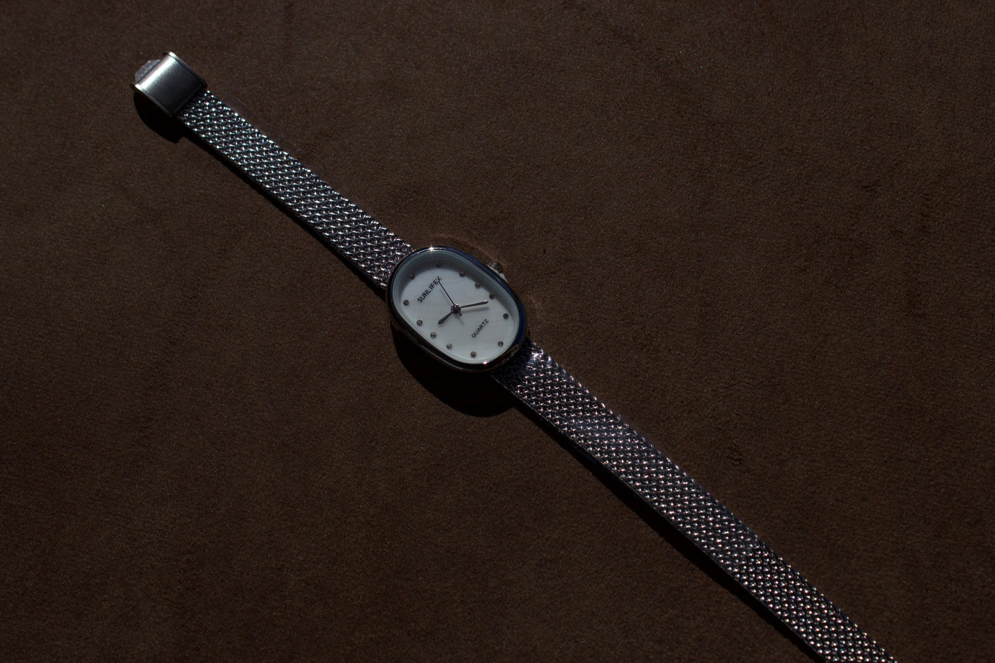 Lustro Silver Watch | White Dial